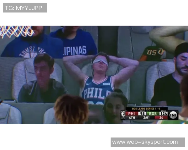 哈维西蒙斯：从天赋少年到足球场上的璀璨明星之路